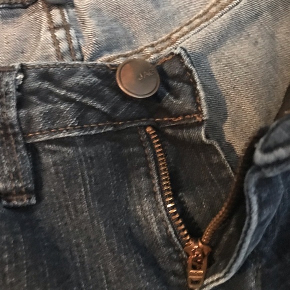 Jag Jeans. Low rise bootleg. Size 4P - Picture 10 of 14